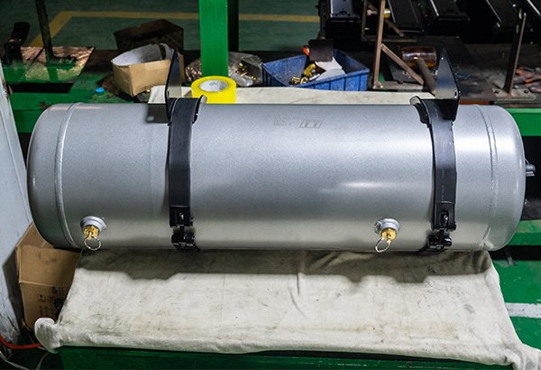 _0002_贮气筒产品1-1